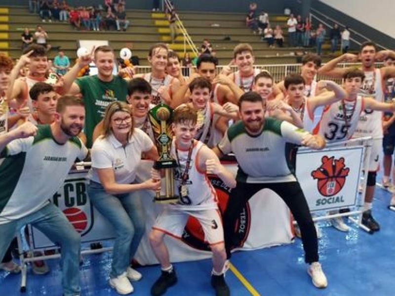 ALUNOS ATLETAS DO CEJ SE DESTACAM NO CAMPEONATO ESTADUAL DE BASQUETE