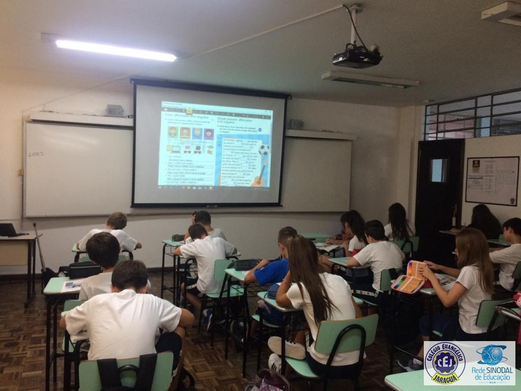 Aulas de inglês - 6° ao 9° ano - Colégio Evangélico Jaraguá