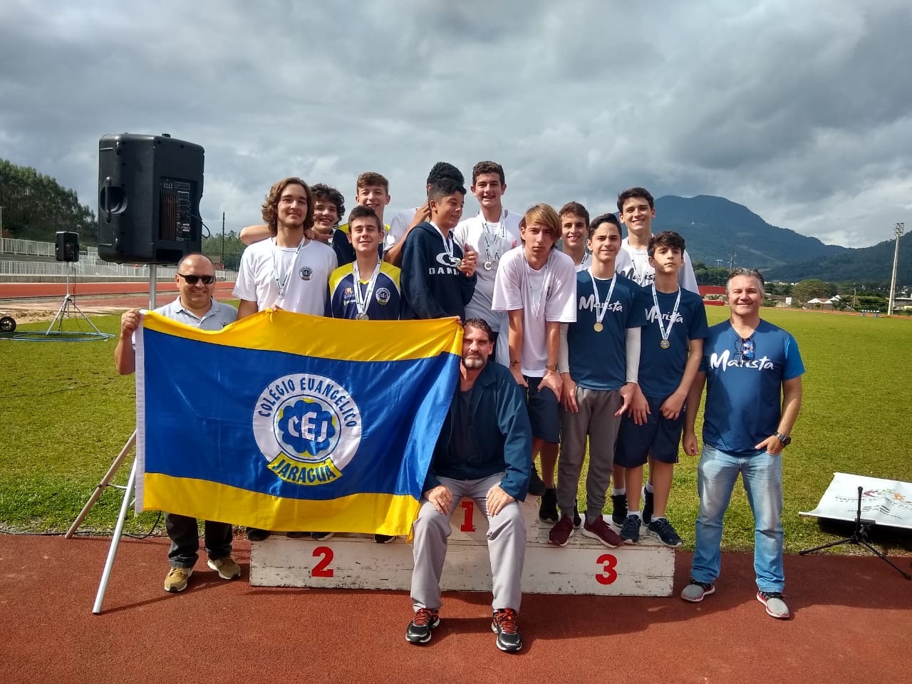 Futsal masculino do CEJ é campeão dos Jogos Escolares de 12 a 14 anos. -  Colégio Evangélico Jaraguá