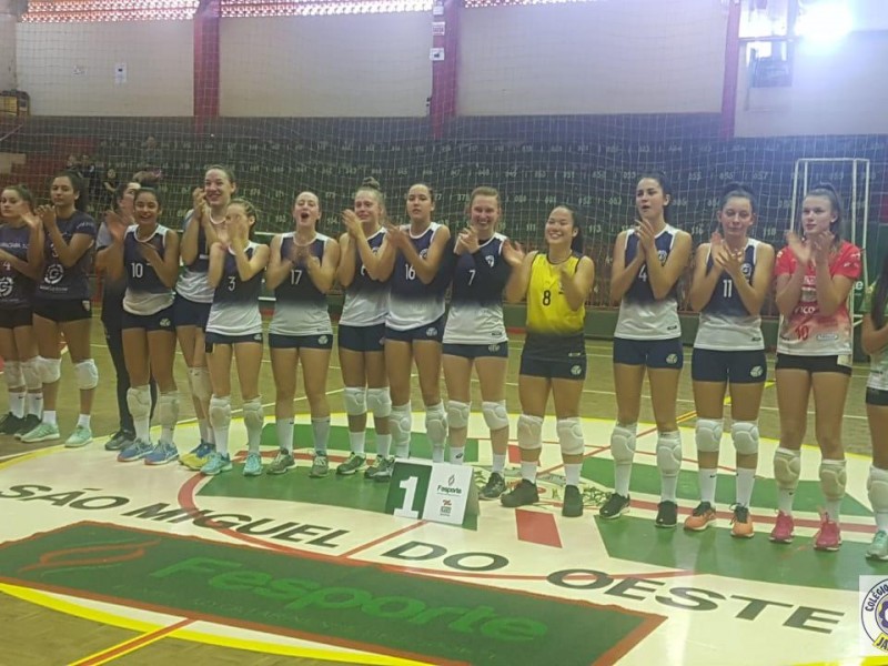 VOLEIBOL FEMININO DO CEJ É CAMPEÃO DO 11º JESC DE 15 A 17 ANOS FASE ESTADUAL