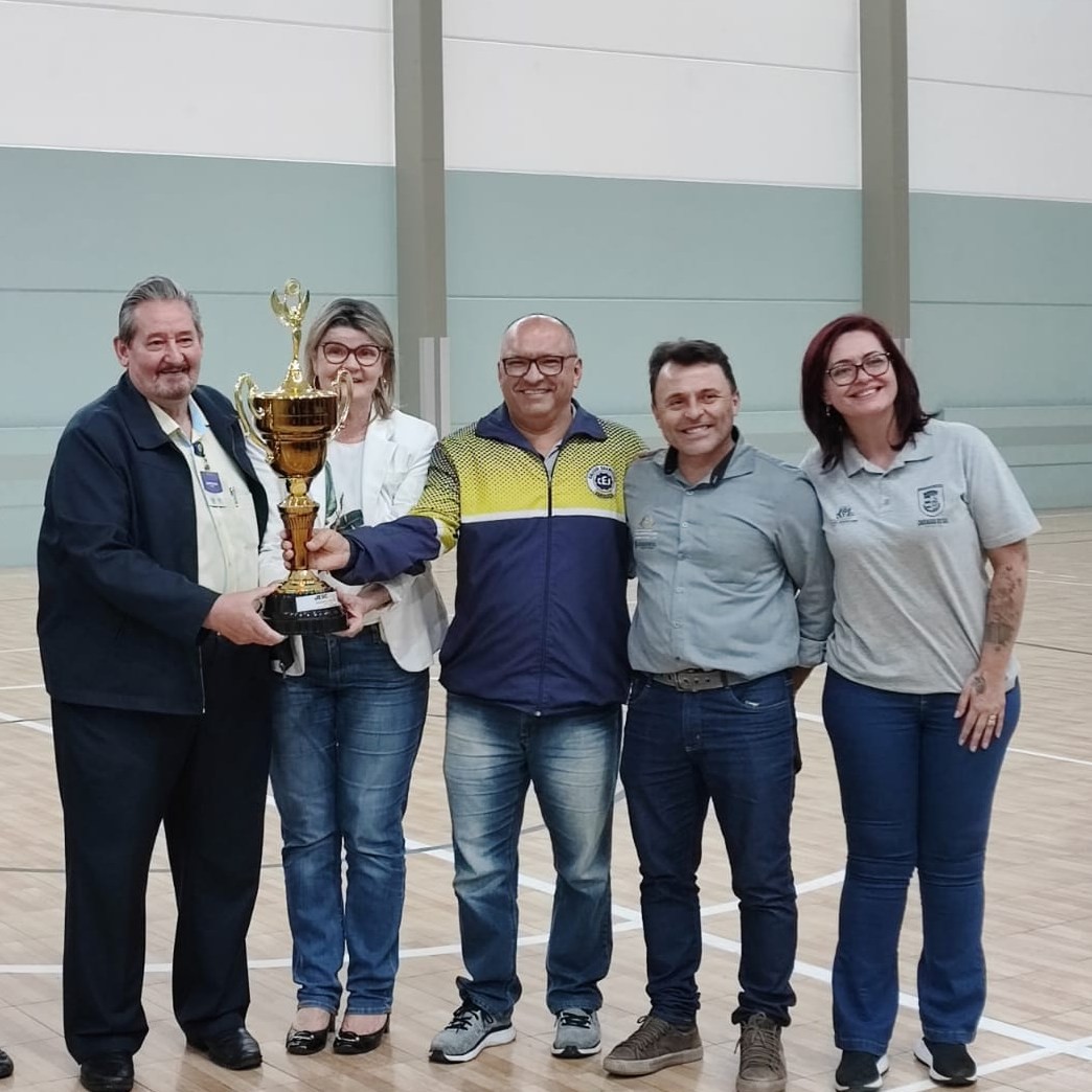 Futsal masculino do CEJ é campeão dos Jogos Escolares de 12 a 14 anos. -  Colégio Evangélico Jaraguá